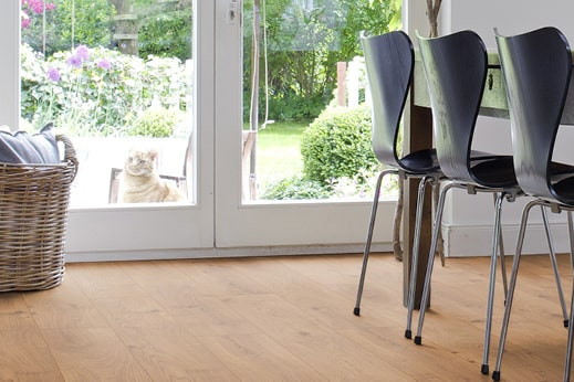Esszimmer auf Laminat